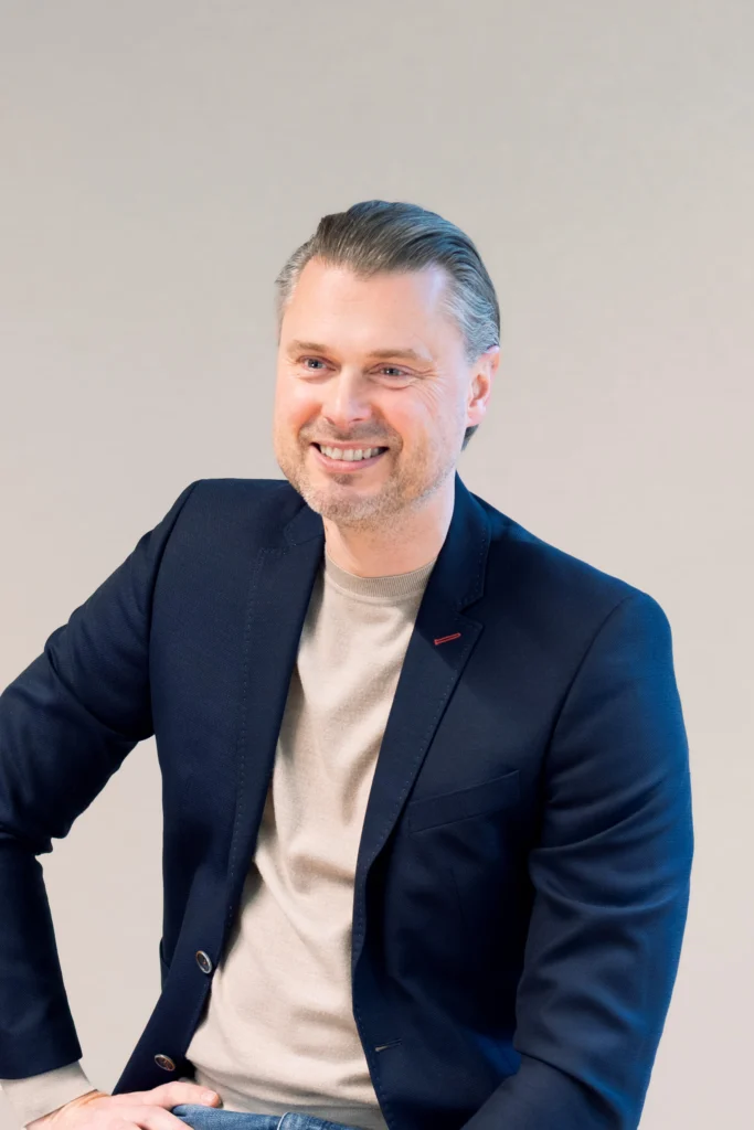 Jan Schmälzle | Geschäftsführer, hallo theo Deutschland